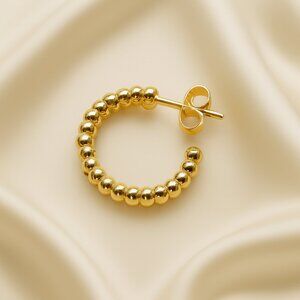 Elegant Gold Beaded Hoop Earrings – Chic Lightweight Jewelry for Everyday Wear